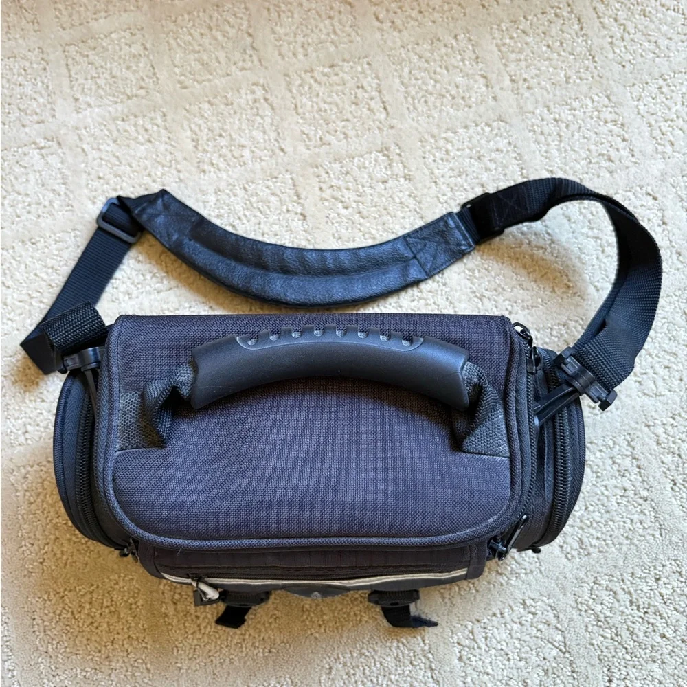 Samsonite Camera or Camcorder Bag ***NEW***